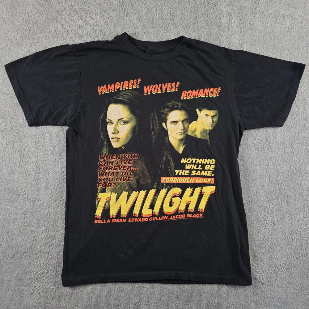 American Classics Twilight Movie Graphic T-Shirt Black Bella Edward Jacob Medium